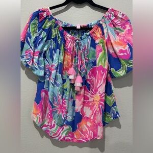 Lilly Pulitzer off the shoulder blouse with tassel details. Size small